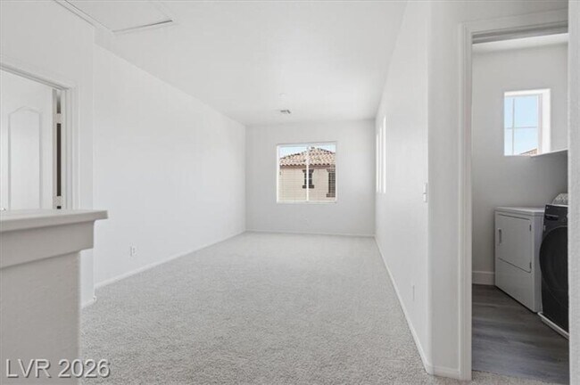 Building Photo - Inviting 3-Bedroom Home with Oversized Loft in Gated Southwest Community