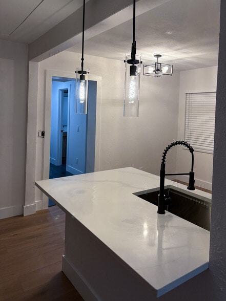 Building Photo - 4697 55th Ave N