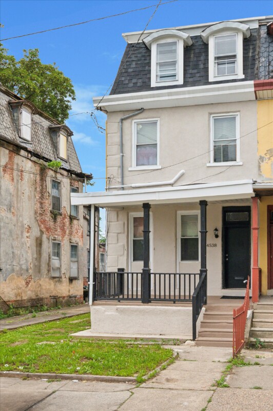 Building Photo - 4538 Greene St
