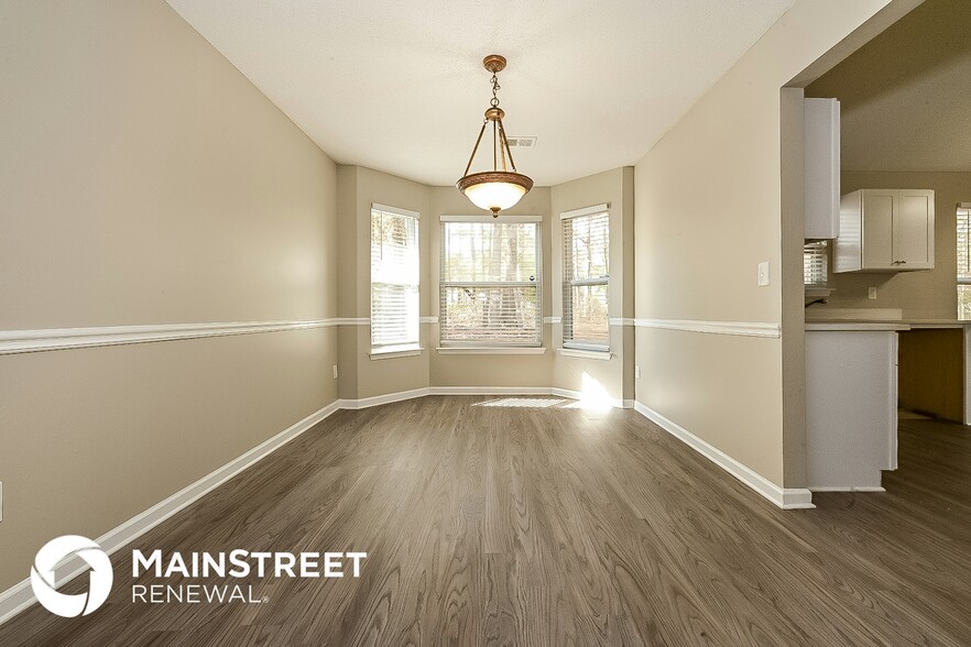 Building Photo - 541 Rosalind Terrace