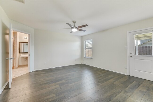 Building Photo - 2023 Louetta Mist Dr