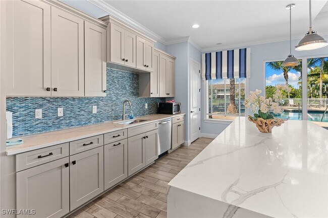 Building Photo - 2343 Sheen Ln