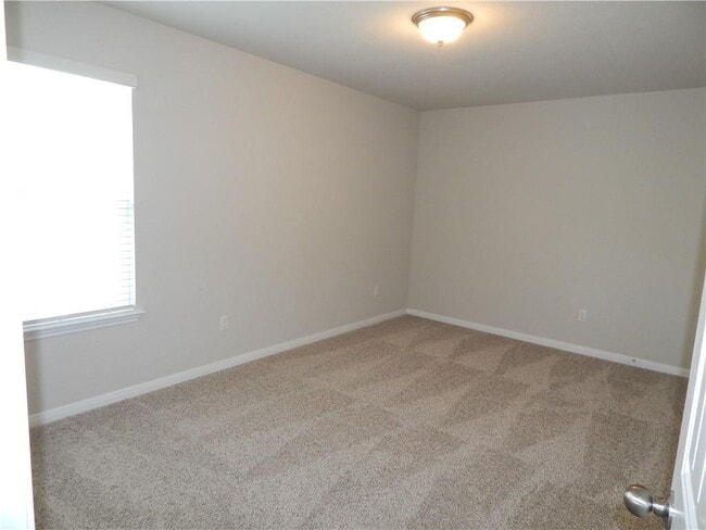 Building Photo - 1005 Ferryman Dr