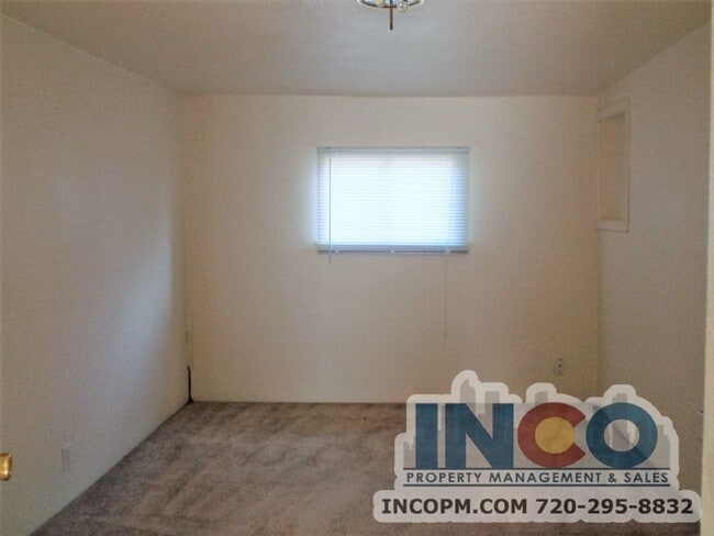 Building Photo - 1 Winona Ct