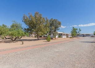 Building Photo - 8195 S Vandemoer Ln