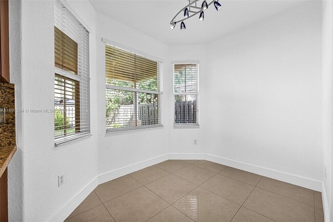 Building Photo - 12172 SW 122nd Ct