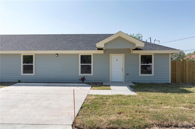 Building Photo - 30 N Texas Ave