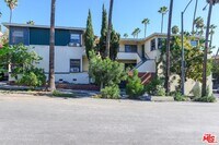 Building Photo - 1706 N Stanley Ave