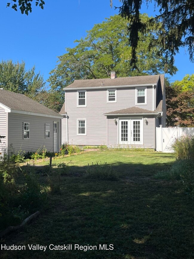 Building Photo - 17 Landon Ave