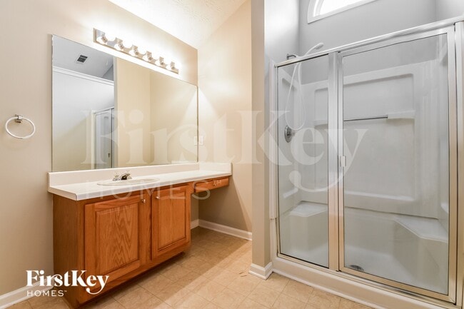 Building Photo - 1429 Gates Cir SE