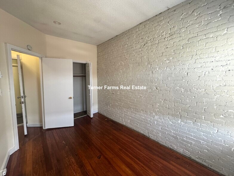 Building Photo - 880 Huntington Ave