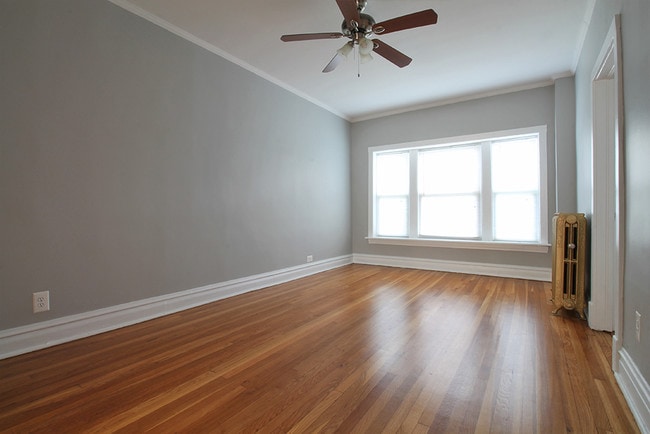 Building Photo - Oak Park Apartments