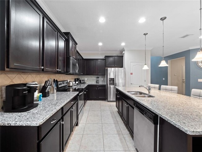 Building Photo - 8825 Rhodes St