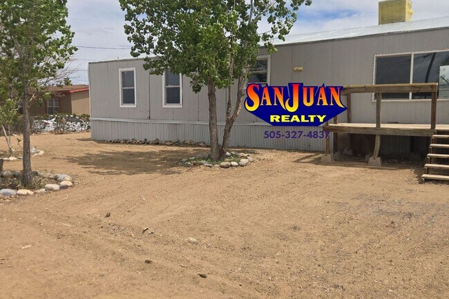 Building Photo - Home Located in Bloomfield NM