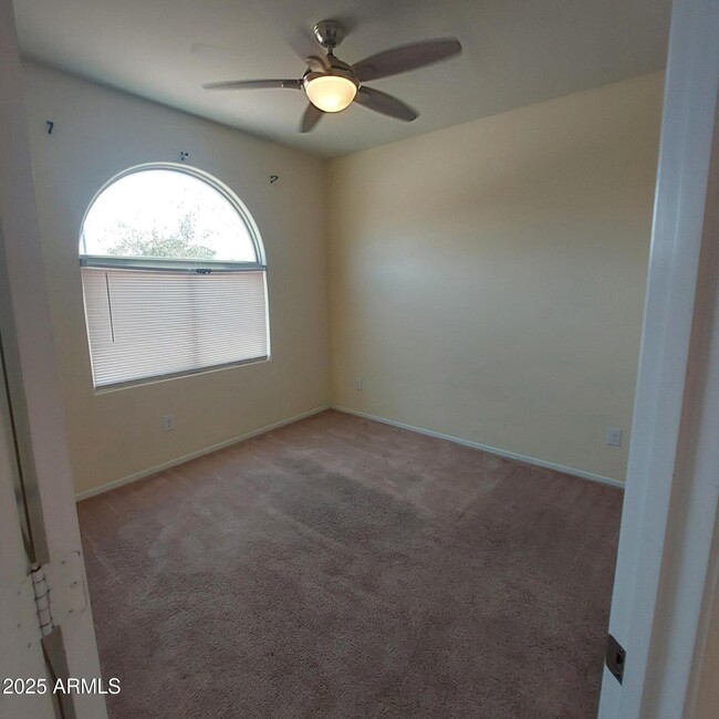 Building Photo - 25322 W Carson Dr