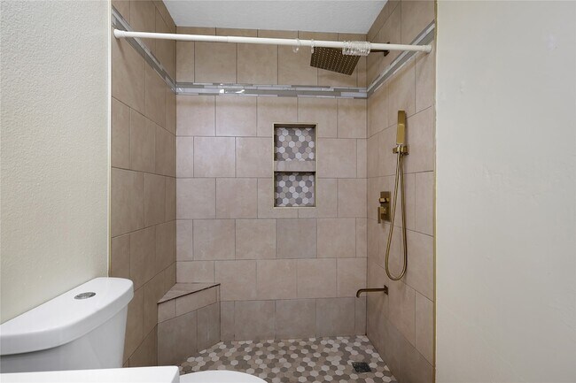Building Photo - 1117 Willersley Ln