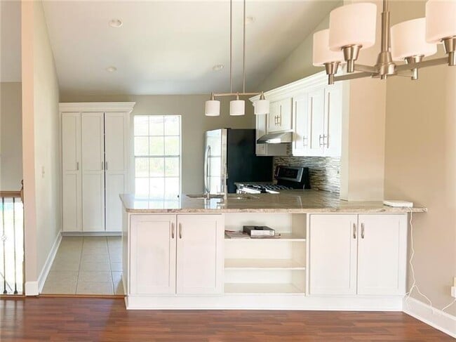Building Photo - 4745 Carversham Way