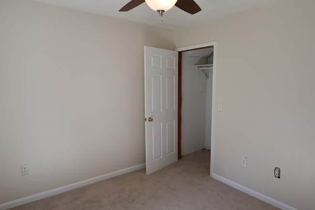 Building Photo - 4993 Vance