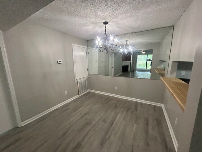 Building Photo - 3609 Juneau Rd