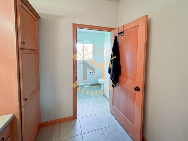 Building Photo - 2656 Cormier Rd