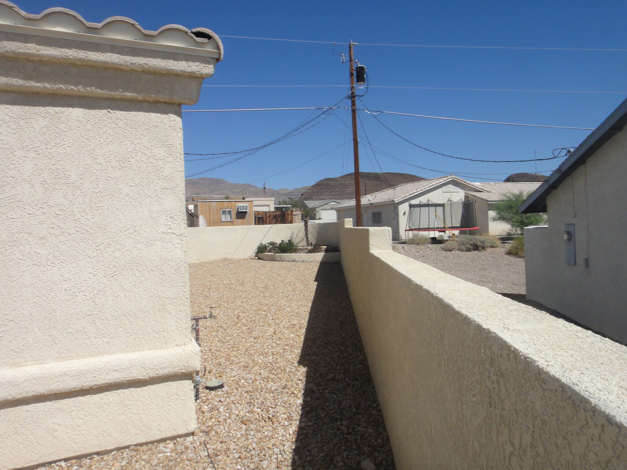 Building Photo - 3894 Bluegrass Ct