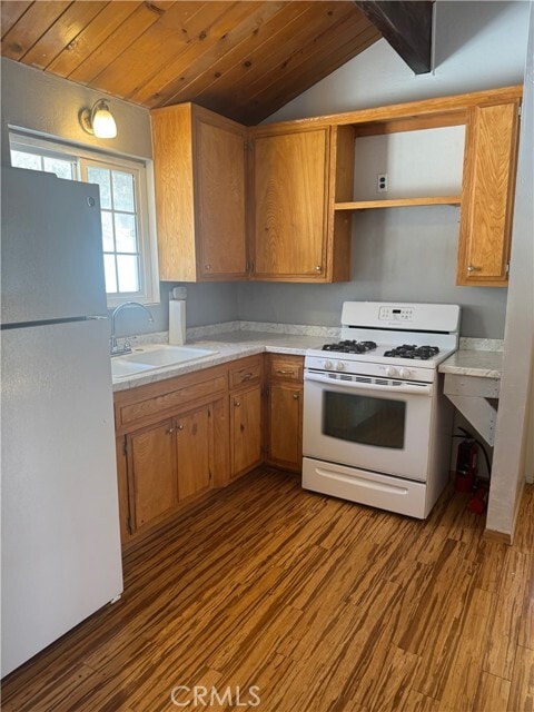 Building Photo - 32395 Scandia Dr