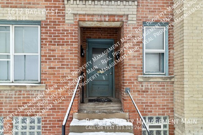 Building Photo - 1612 Bagley St