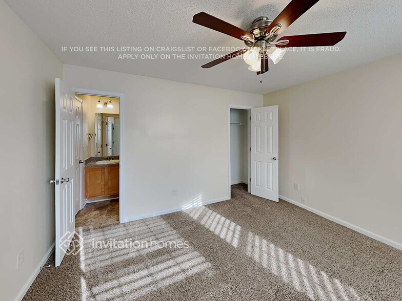 Building Photo - 3969 Craggy Perch