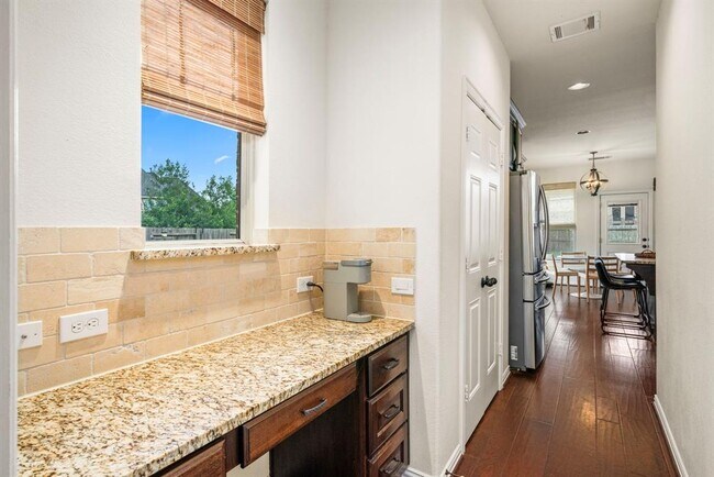 Building Photo - 5811 Trinity Bluff Ct