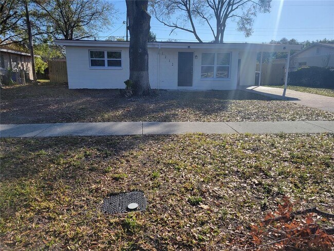 Building Photo - 1212 Windermere Way
