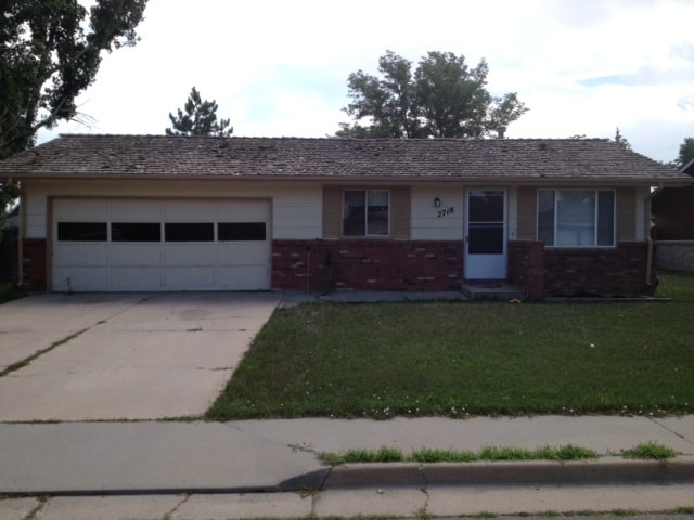 Building Photo - Beautiful 3 Bed/1.5 Bath Ranch Style Home