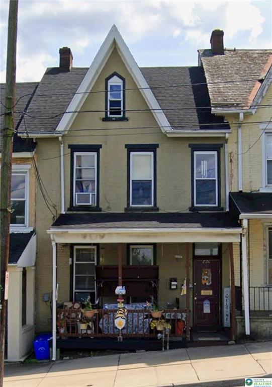 Building Photo - 228 W 3rd St