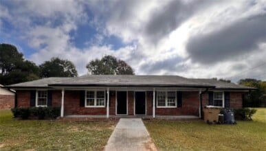 Building Photo - 29 Paige St