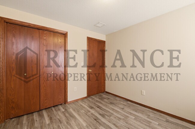 Building Photo - 9922 E Kinkaid Cir