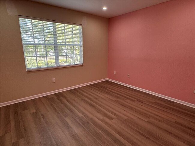 Building Photo - 8531 SW 25th Ct