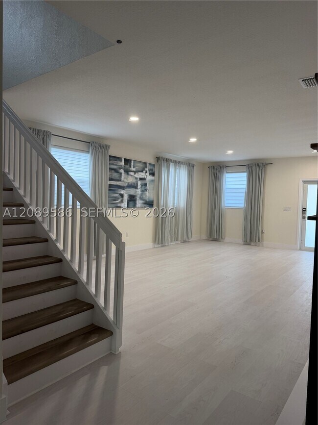 Building Photo - 23602 SW 115 Ct