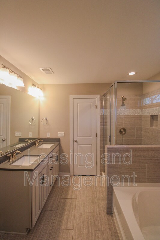 Building Photo - 1149 Sumner Ave