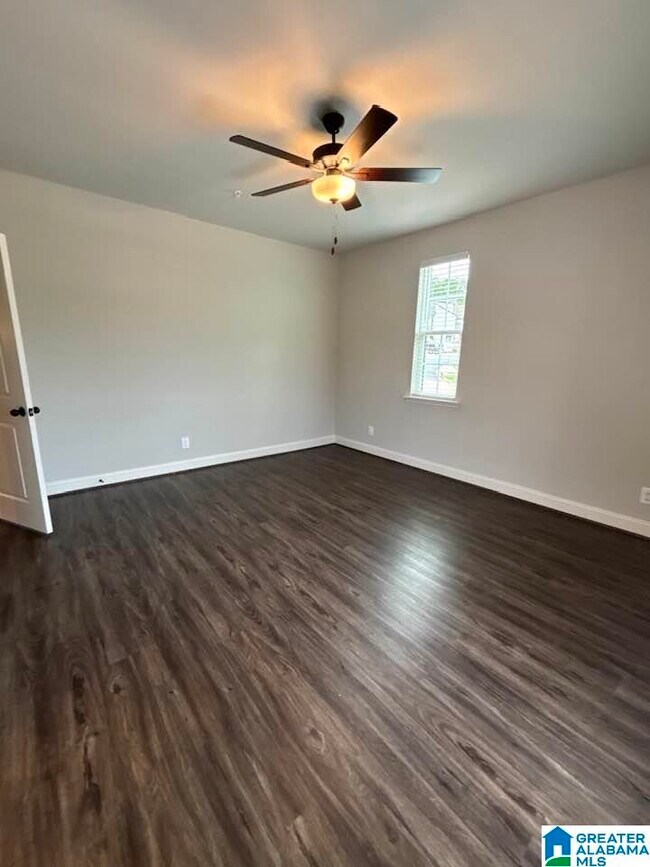 Building Photo - 4303 Lennox Ct