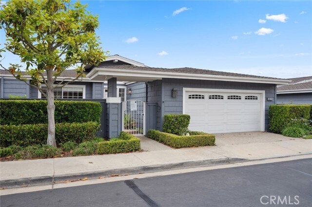 Building Photo - 3631 Geranium Ave