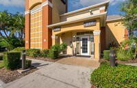 Building Photo - Furnished Studio-Clearwater - Carillon Park
