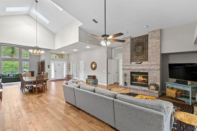 Building Photo - 8412 Ridgebrook Cir