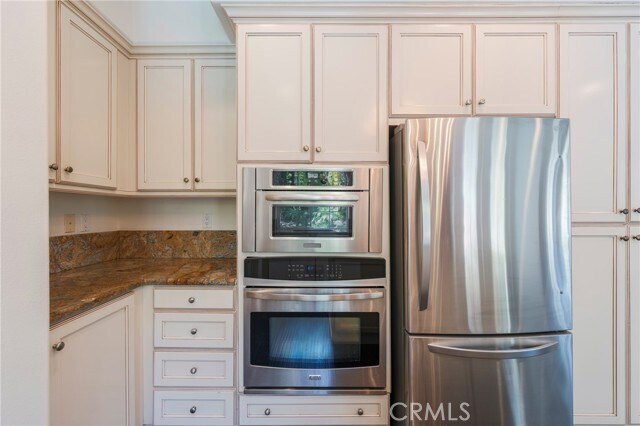 Building Photo - 6535 Park Royal Cir