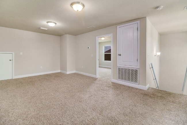 Building Photo - Stunning Two-Story Home with 4 Bedrooms, 2.5 Baths, and an Upstairs Living Room!