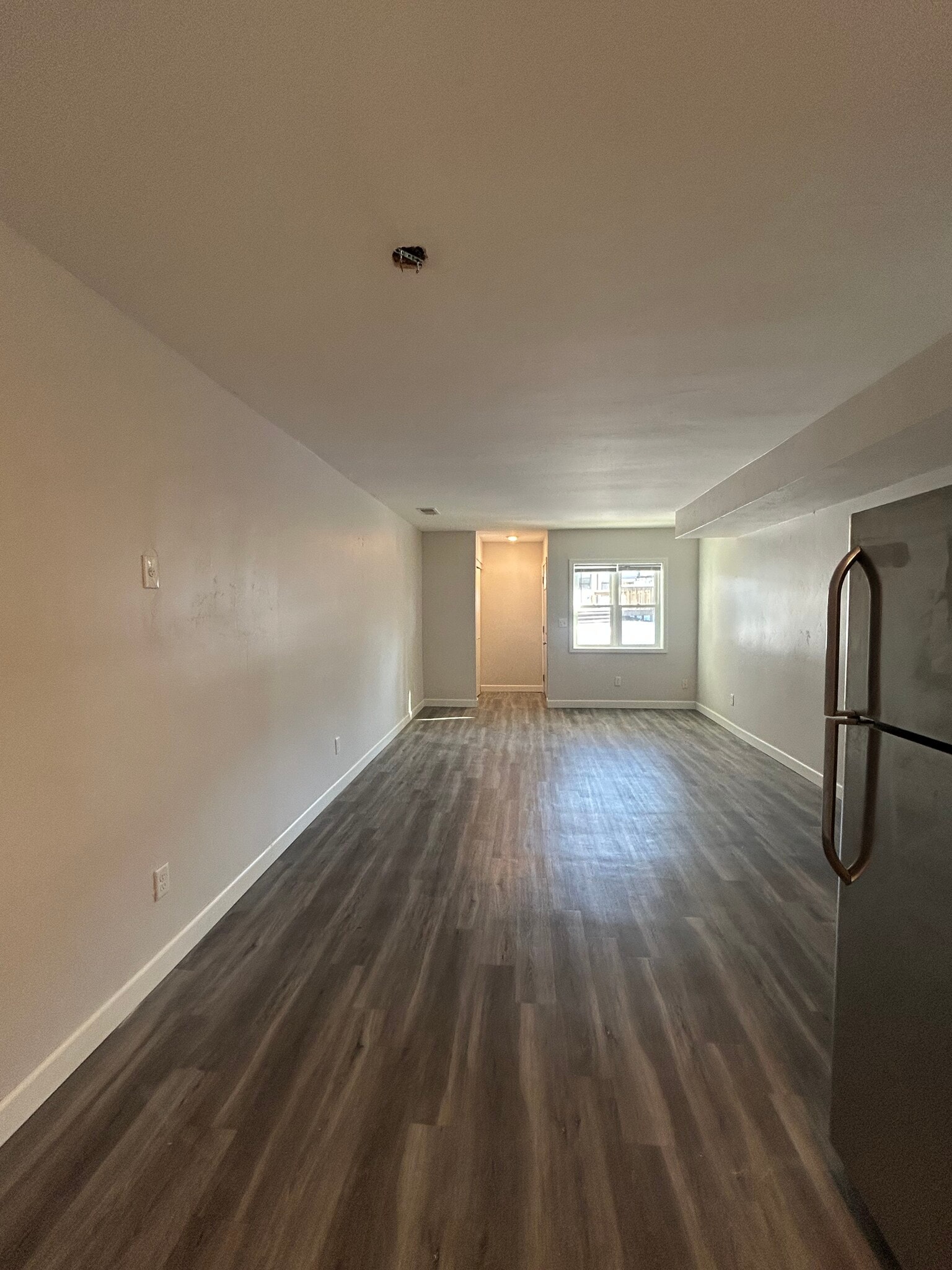 Living Room - 1371 Shirley St