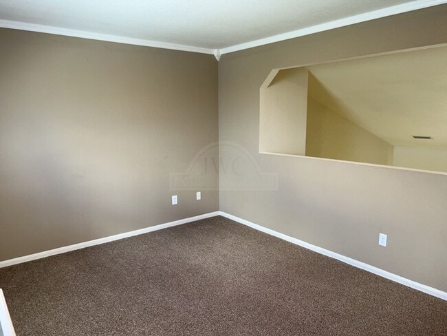 Building Photo - 5604 Bertha Dr