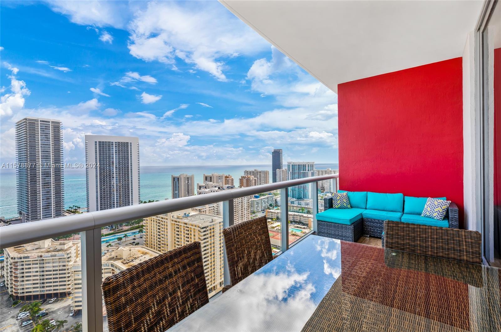 Building Photo - 2602 E Hallandale Beach Blvd