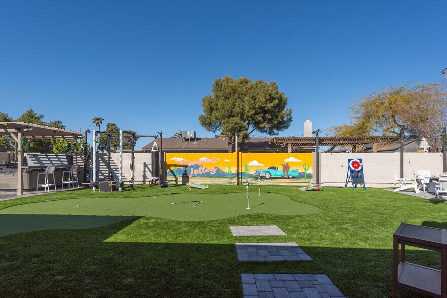 Building Photo - 3502 E Crocus Dr