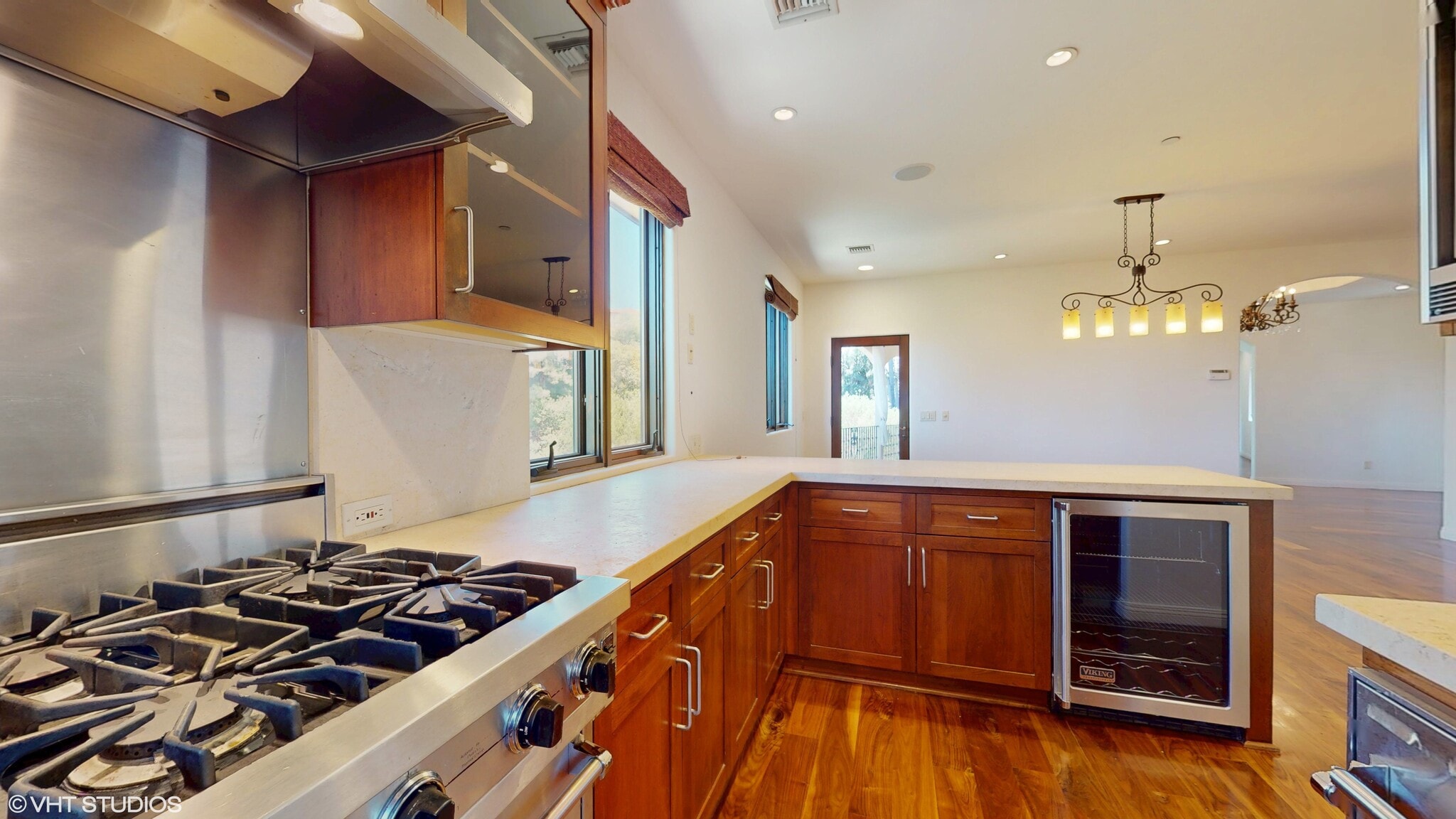 Building Photo - 3311 Deronda Dr