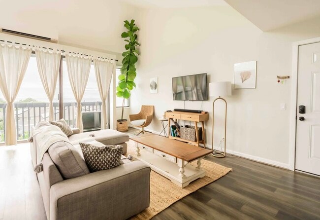 Building Photo - 84-575 Kili Dr