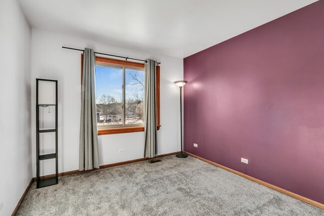 Building Photo - 1223 S Elder Ln